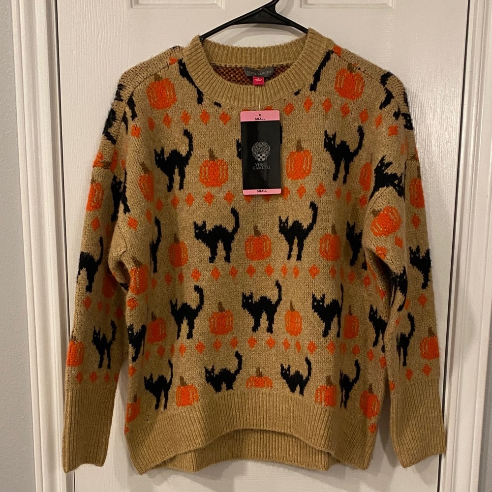 Vince Camuto Tan Crewneck Sweater with Black Cats & Orange Pumpkins